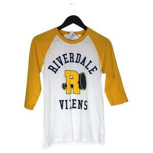 NWT Riverdale Vixens Hot Topic Yellow White 3/4 Sleeve Raglan Tee Small Juniors
